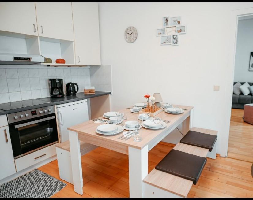 Raimond Apartment Top 27 Wina Bagian luar foto
