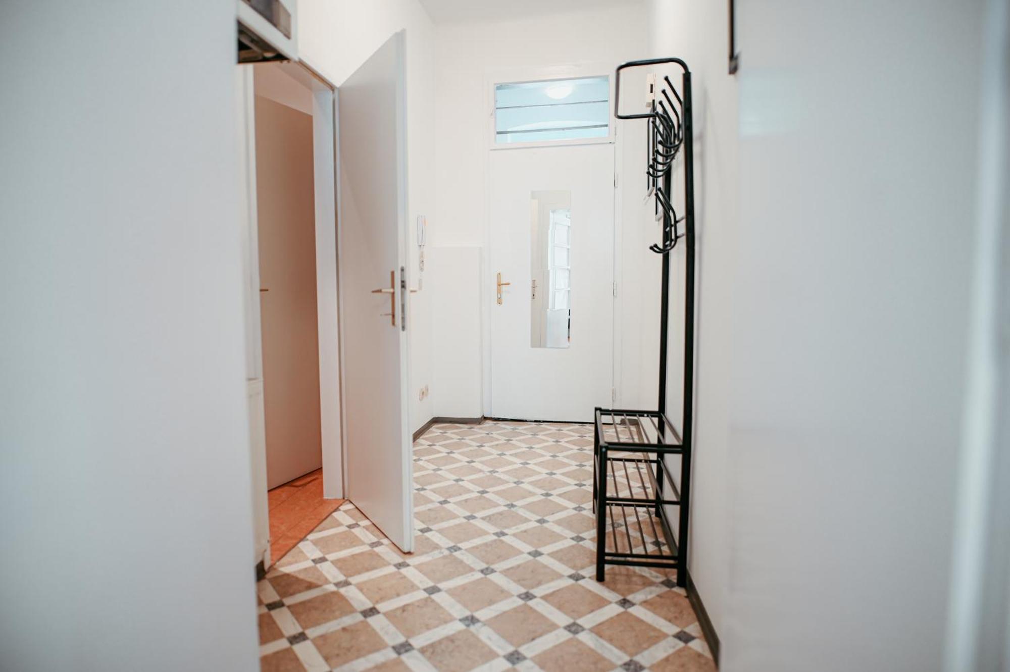 Raimond Apartment Top 27 Wina Bagian luar foto